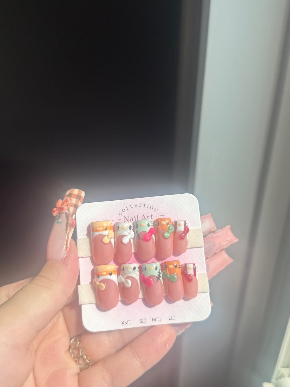 Hello Kitty Halloween press on nails size medium